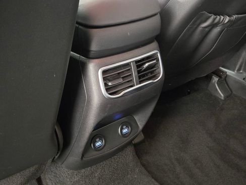 Used 2022 Hyundai Santa Fe SEL w/ Cargo Package image 17