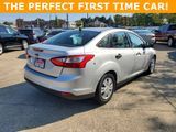 Used 2014 Ford Focus S image 4