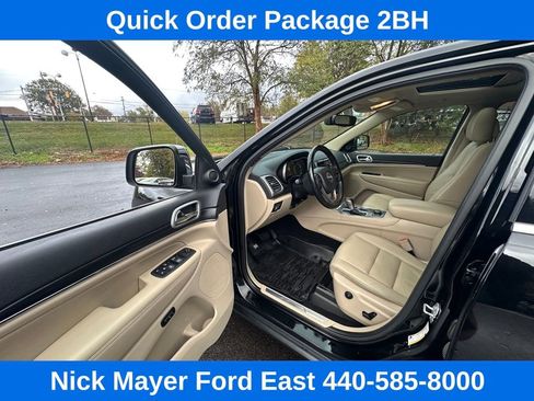 Used 2020 Jeep Grand Cherokee Limited image 13