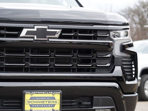 Used 2023 Chevrolet Silverado 1500 RST image 9