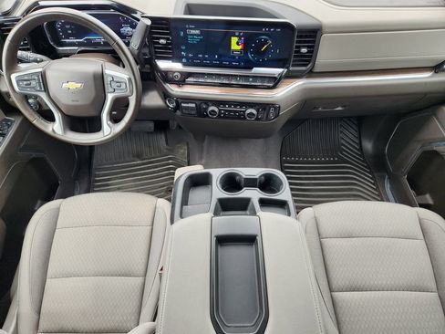 Certified 2025 Chevrolet Silverado 1500 LT AWD/4WD image 25