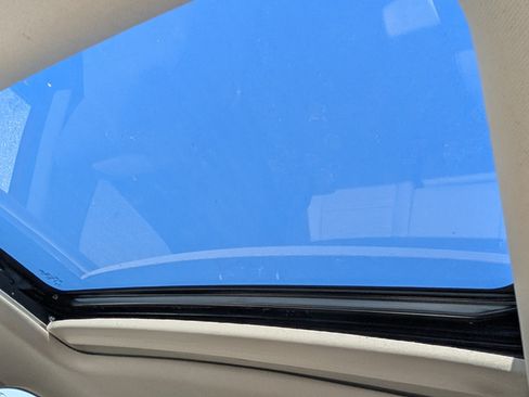 Used 2018 Honda CR-V Touring image 15