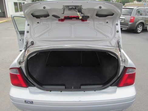 Used 2007 Ford Focus SE FWD image 19