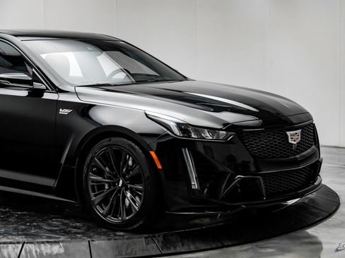 Used 2022 Cadillac CT5 V Blackwing w/ Driver Assist Package image 23