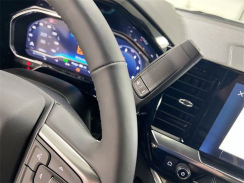 Certified 2025 Chevrolet Silverado 1500 LT image 17