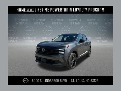 Used 2025 Nissan Kicks SR w/ SR Premium Package AWD/4WD image 1