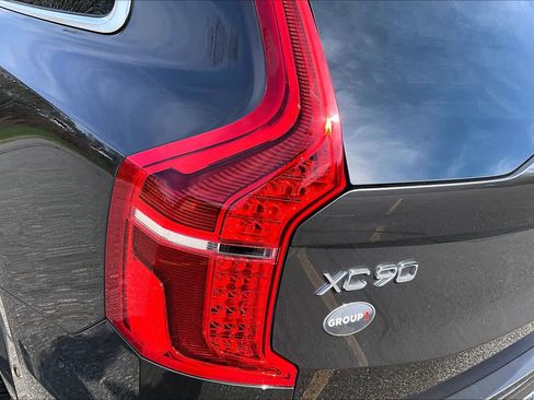 Used 2024 Volvo XC90 T8 Plus w/ Protection Package AWD/4WD image 28