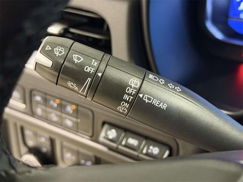 Used 2023 Chevrolet Suburban High Country w/ Premium Package 2 image 25