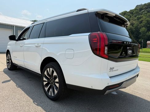 Used 2025 Ford Expedition Max Platinum w/ Driver's Package AWD/4WD image 7