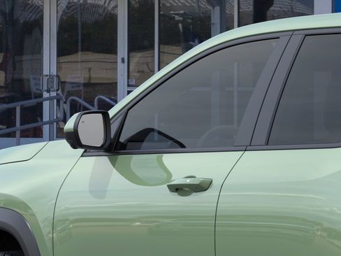 New 2026 Chevrolet Equinox LT w/ Convenience Package II image 12