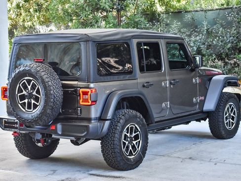 New 2026 Jeep Wrangler Unlimited Rubicon w/ Safety Group image 6