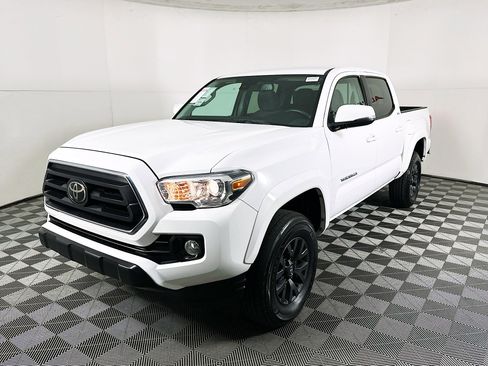 Used 2023 Toyota Tacoma SR image 7