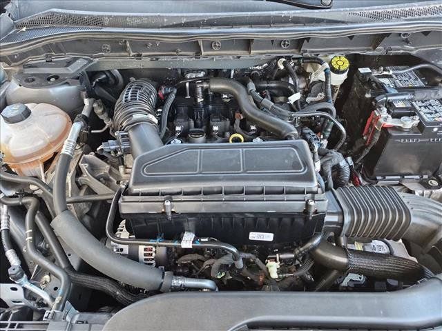 Used 2025 Ford Escape Active AWD/4WD image 22