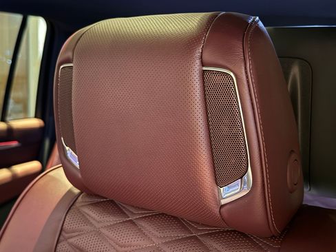 New 2025 Cadillac Escalade ESV Premium Luxury w/ Touring Package image 24