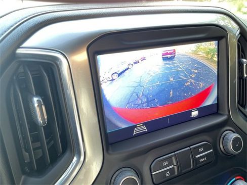 Used 2022 Chevrolet Silverado 1500 RST image 21