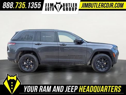 New 2026 Jeep Grand Cherokee Altitude AWD/4WD image 2