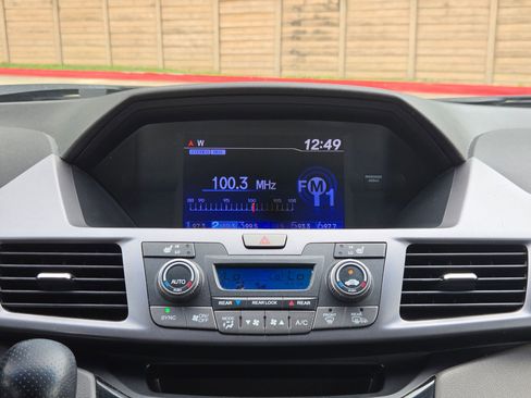 Used 2012 Honda Odyssey EX-L image 16