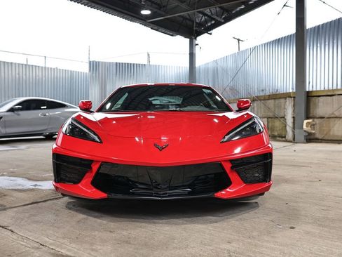 Used 2021 Chevrolet Corvette Stingray Coupe w/ Engine Appearance Package image 3