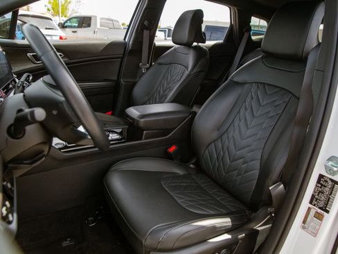 Used 2023 Kia Sportage X-Line w/ X-Line Premium Package image 13