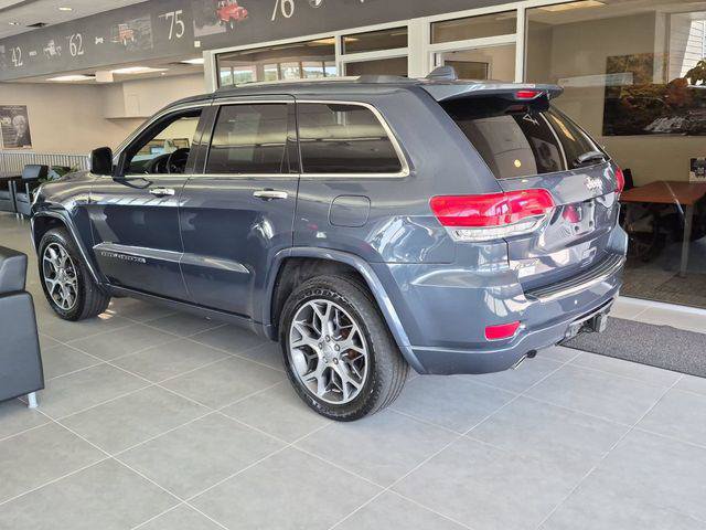 Certified 2021 Jeep Grand Cherokee Overland AWD/4WD image 7