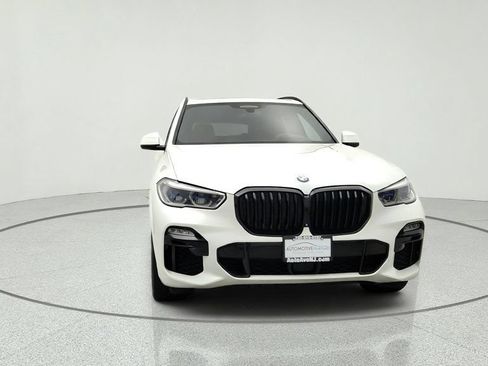 Used 2019 BMW X5 xDrive40i w/ M Sport Package AWD/4WD image 2