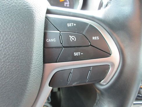 Used 2021 Jeep Grand Cherokee Limited w/ Trailer Tow Group IV AWD/4WD image 26
