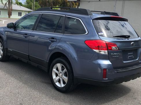 Used 2014 Subaru Outback 2.5i Limited w/ Moonroof Package image 5