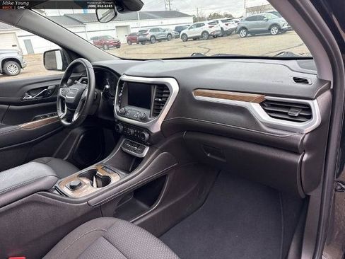 Used 2023 GMC Acadia SLE FWD image 44