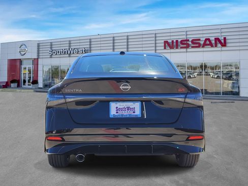 New 2026 Nissan Sentra SR image 7