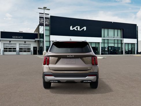 New 2026 Kia Sorento EX AWD/4WD image 6