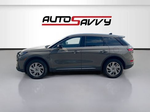Used 2025 Lincoln Corsair FWD image 4
