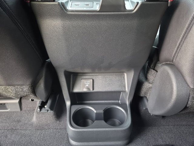Certified 2026 Toyota Sienna XSE FWD image 31