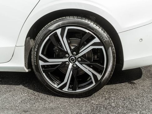 Used 2023 Volvo S60 B5 Plus w/ Climate Package AWD/4WD image 30