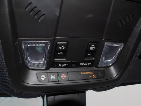 Used 2023 Chevrolet Equinox RS w/ RS Leather Package FWD image 34