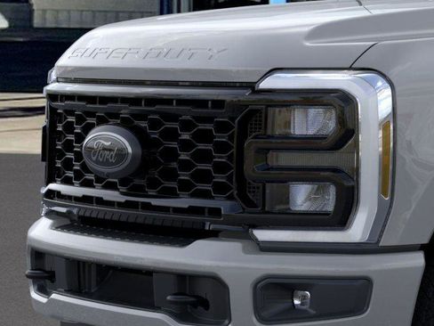 New 2026 Ford F250 XLT w/ XLT Premium Package image 17