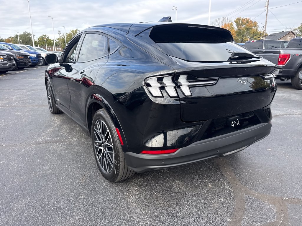Used 2025 Ford Mustang Mach-E Premium AWD/4WD image 9