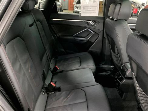 Used 2025 Audi Q3 2.0T Premium Plus w/ Premium Plus Package image 29