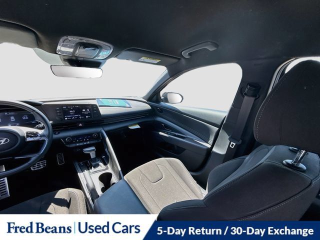 Certified 2026 Hyundai Elantra Sport FWD image 36