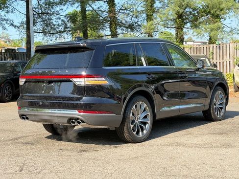 New 2026 Lincoln Aviator Reserve AWD/4WD image 3