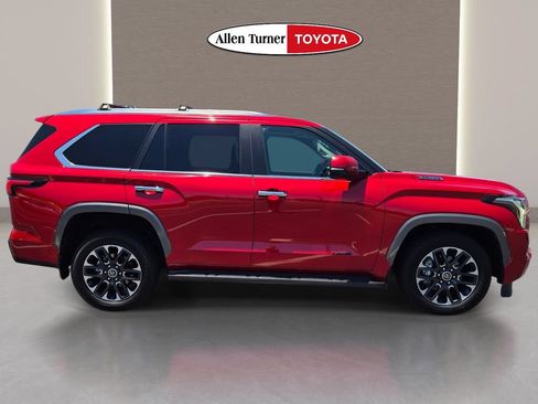Used 2024 Toyota Sequoia Limited w/ Tow Technology Package AWD/4WD image 6