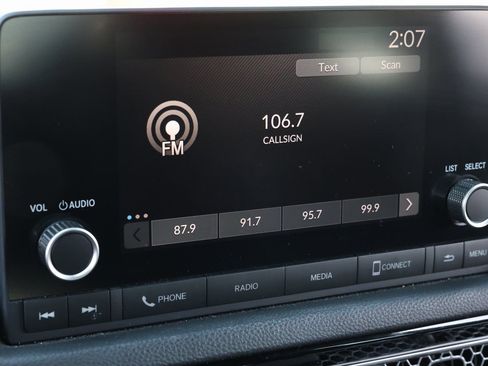 Used 2023 Honda Civic Sport image 19