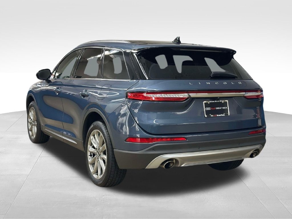 Used 2022 Lincoln Corsair AWD w/ Premium Package image 9