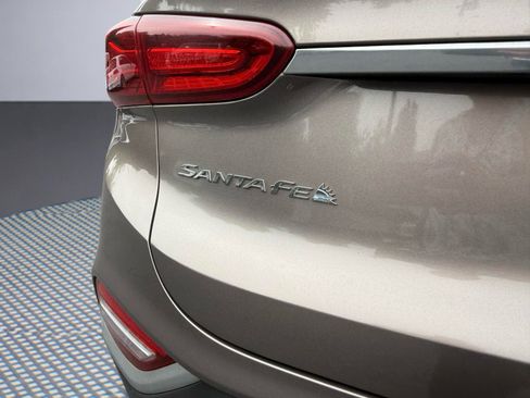 Used 2020 Hyundai Santa Fe SEL w/ Convenience + Premium Package FWD image 6