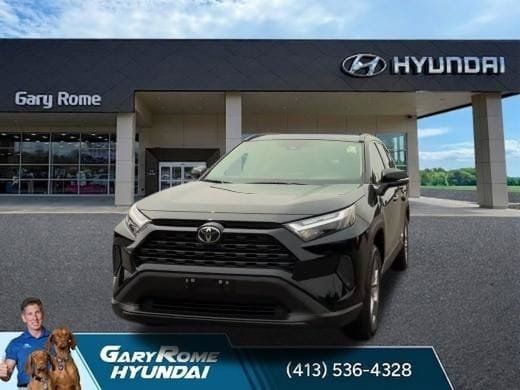 Used 2025 Toyota RAV4 XLE w/ Convenience Package AWD/4WD image 3