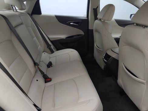 Used 2020 Chevrolet Malibu Premier FWD image 19