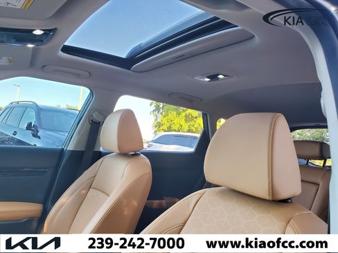 Used 2024 Kia Seltos SX w/ SX Sunroof Package image 22