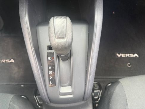 Used 2024 Nissan Versa S w/ Trunk Package image 20