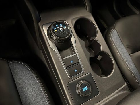 Used 2025 Ford Bronco Sport Outer Banks AWD/4WD image 16