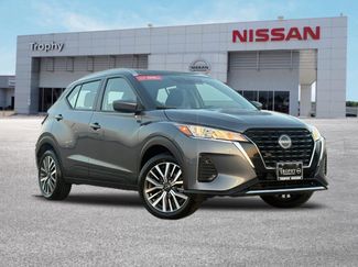 Certified 2024 Nissan Kicks SV image 1