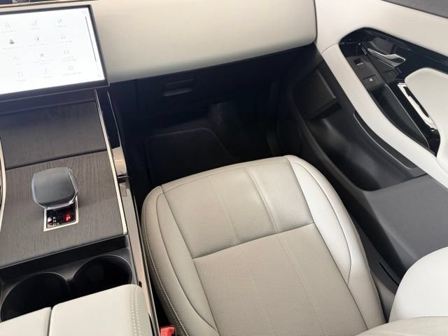 New 2026 Land Rover Range Rover Evoque S AWD/4WD image 22